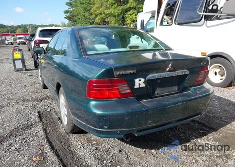 2001 Mitsubishi Galant Es z USA, uszkodzony, nr VIN 4A3AA46G31E111012